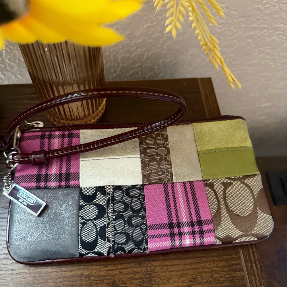 Vintage Coach Patchwork Signature Wristlet